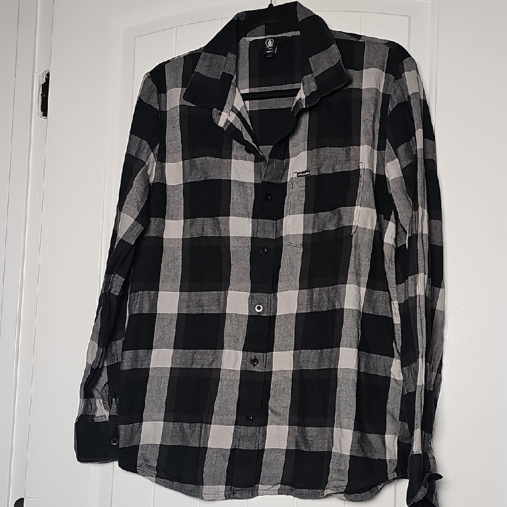 Volcom Sm Black and White Plaid Casual Button Down Shirt